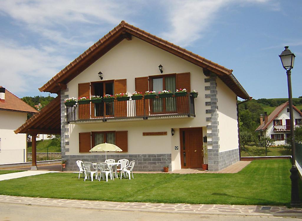 Casa Rural Irugoienea Guest House Espinal-Auzperri Exterior photo